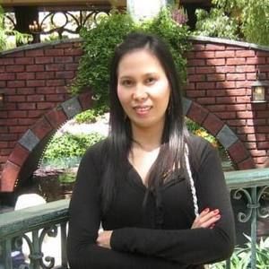 Meet your Posher, Rina